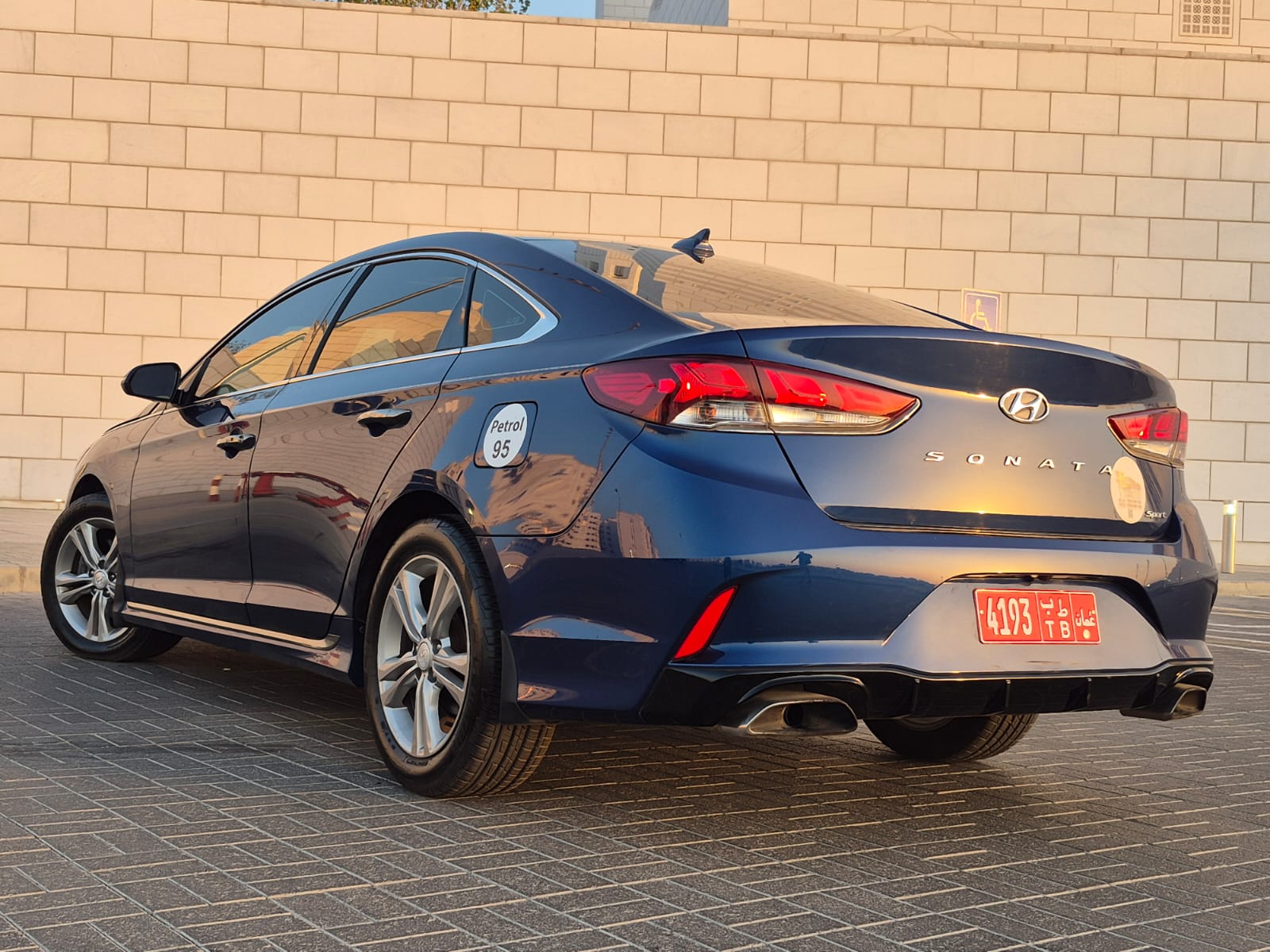 HYUNDAI SONATA